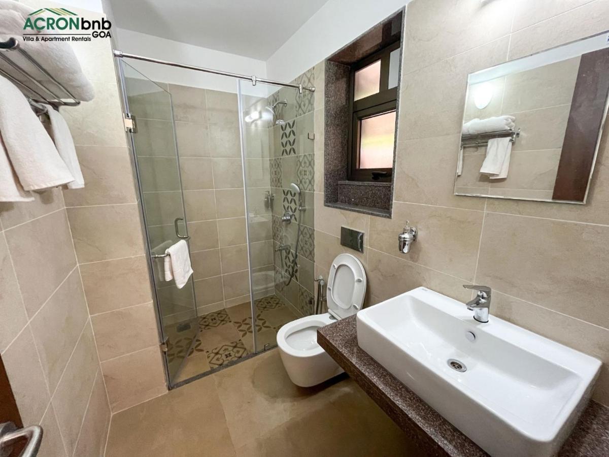 Acron Seawind Baga Arpora Apartment Calangute Bagian luar foto