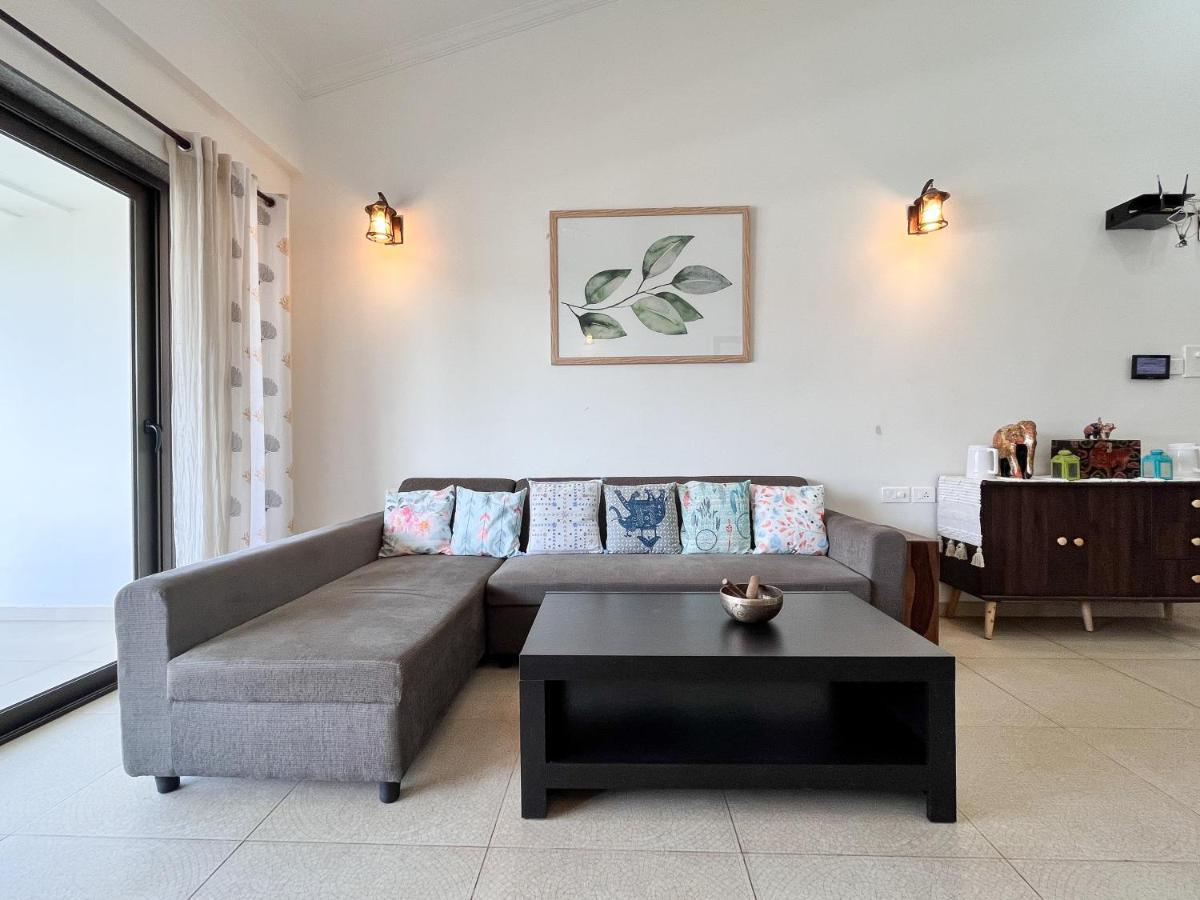 Acron Seawind Baga Arpora Apartment Calangute Bagian luar foto